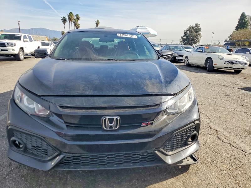 Photo 5 from auction – 2017 HONDA CIVIC SI with VIN 2HGFC1E58HH705035