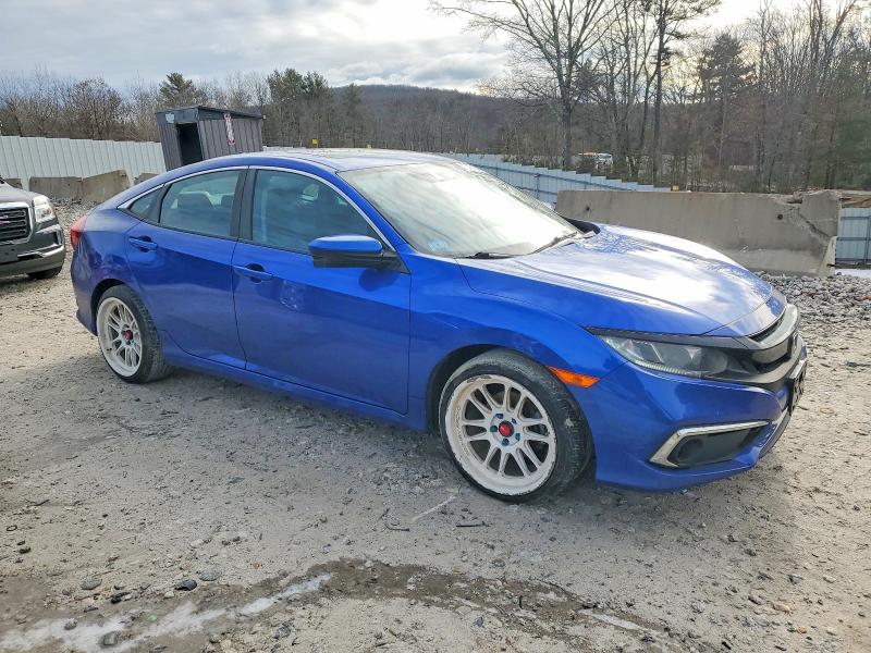 Photo 4 from auction – 2019 HONDA CIVIC with VIN 2HGFC1F3XKH651080