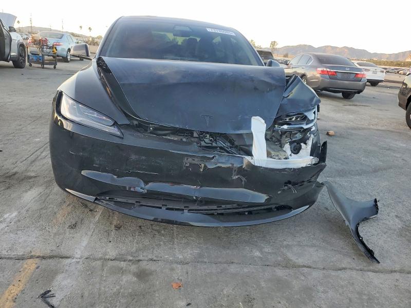 Photo 5 from auction – 2025 TESLA MODEL 3 with VIN 5YJ3E1EA3SF011391