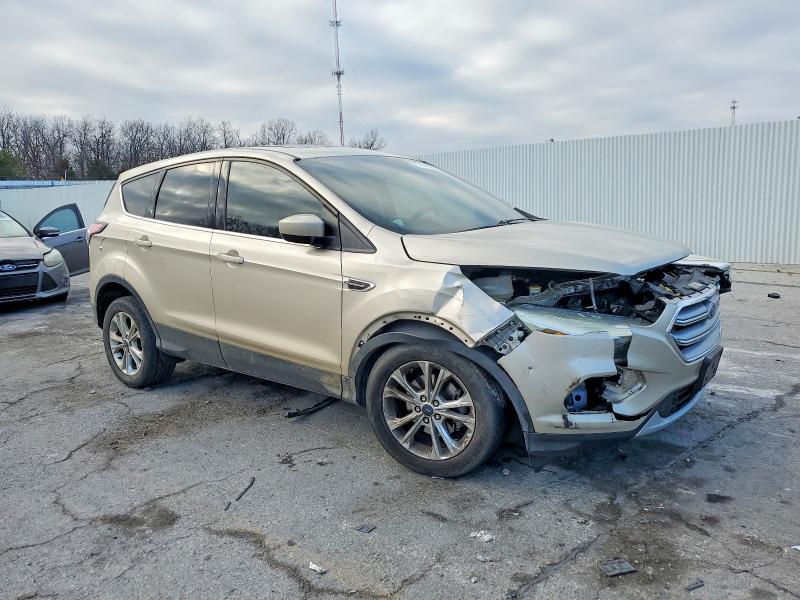 Photo 4 from auction – 2017 FORD ESCAPE with VIN 1FMCU0GD3HUC85917