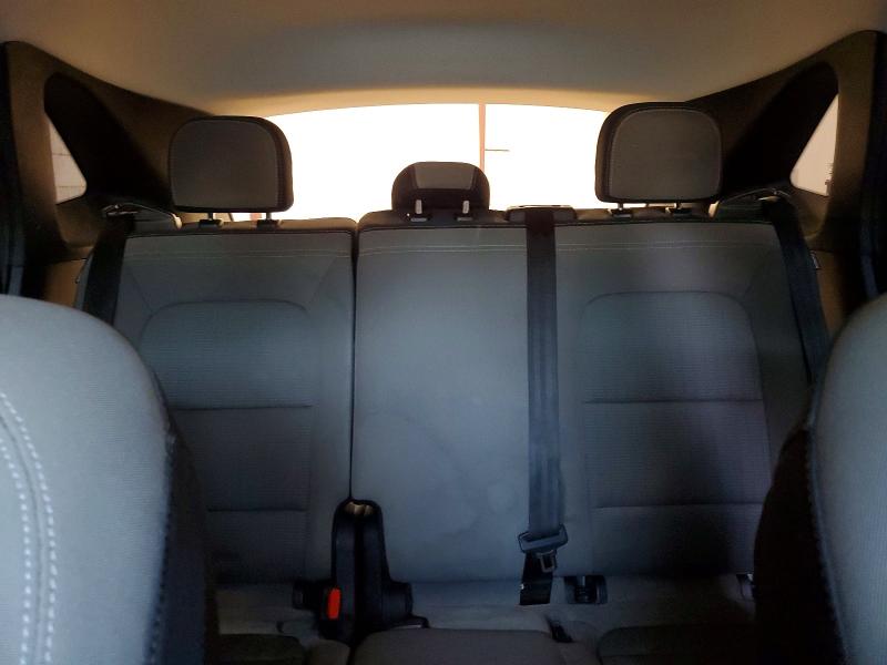 Photo 10 from auction – 2021 FORD ESCAPE S with VIN 1FMCU0F68MUA99660