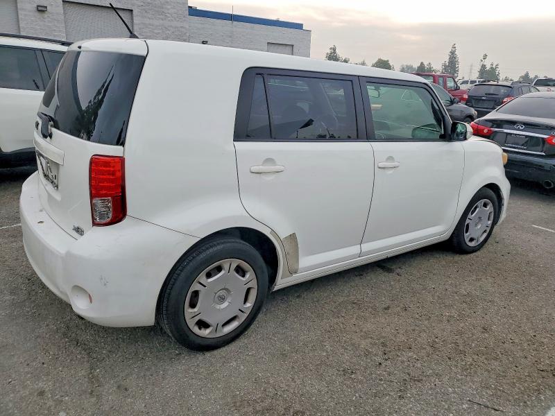 Photo 3 from auction – 2011 TOYOTA SCION XB with VIN JTLZE4FE6B1140476