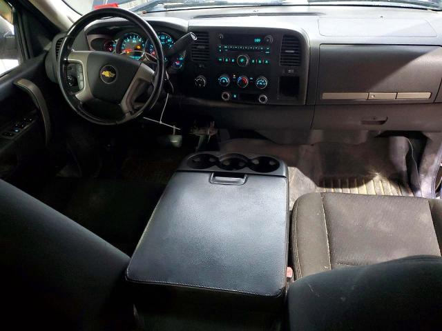 Photo 8 from auction – 2010 CHEVROLET SILVERADO with VIN 1GCSKSE38AZ291801