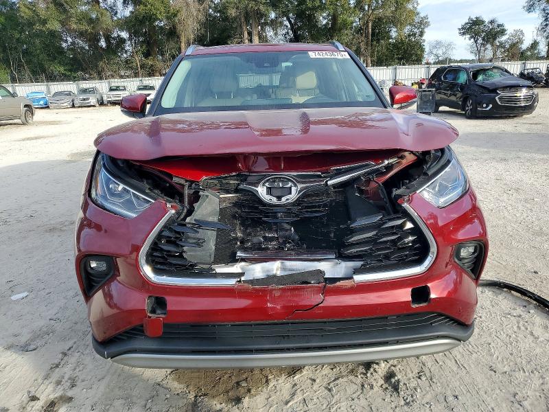 Photo 5 from auction – 2020 TOYOTA HIGHLANDER with VIN 5TDFZRAH3LS010175