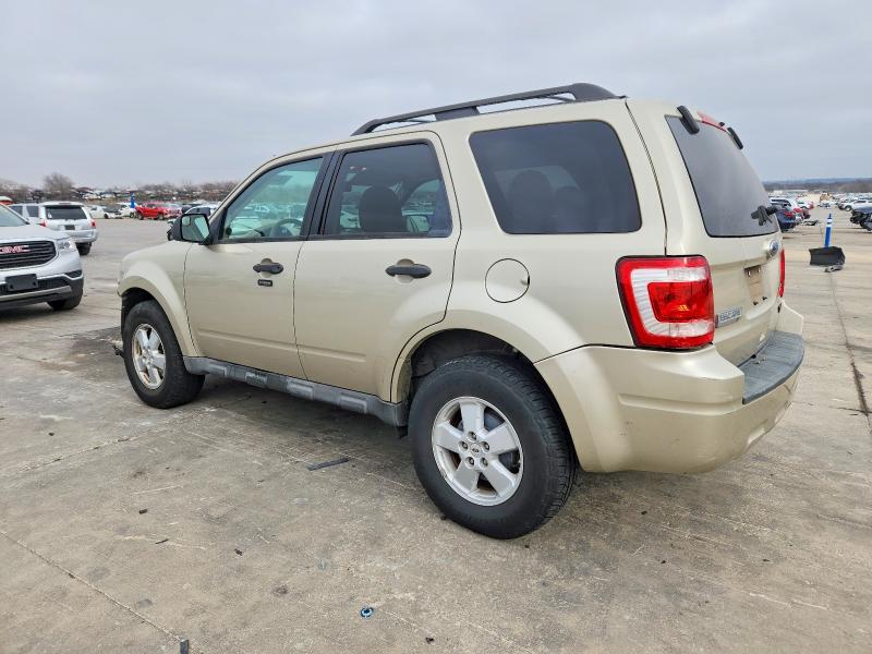 صورة رقم 2 من المزاد - 2010 FORD ESCAPE XLT مع VIN 1FMCU0DG3AKB65115