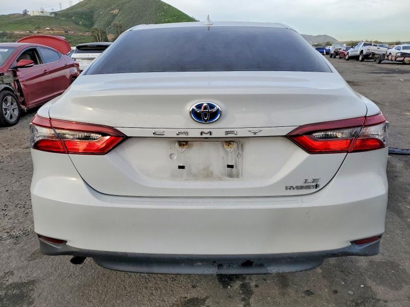 Photo 6 from auction – 2023 TOYOTA CAMRY with VIN 4T1C31AK5PU052085