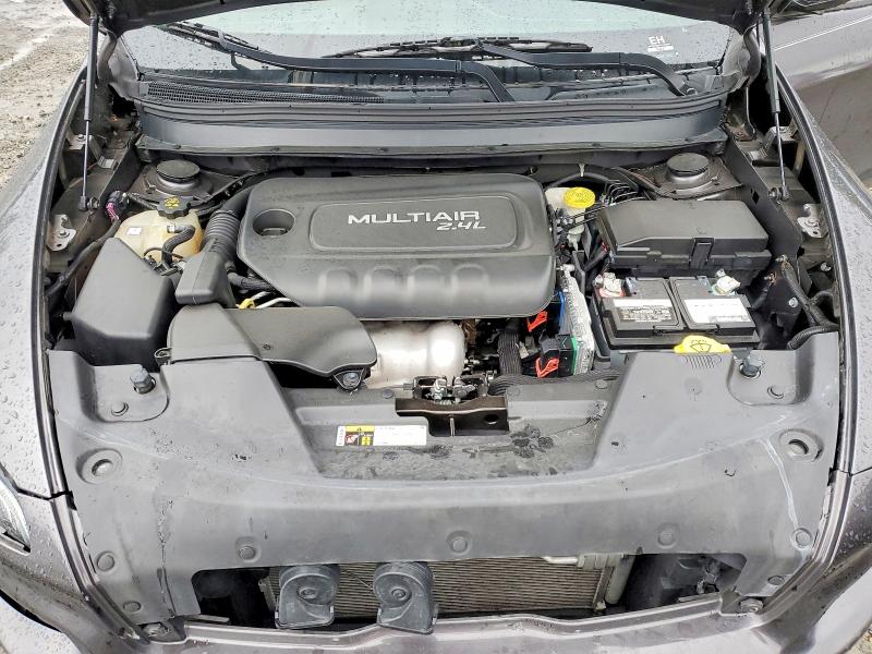 Photo 12 from auction – 2018 JEEP CHEROKEE L with VIN 1C4PJLCB2JD605626