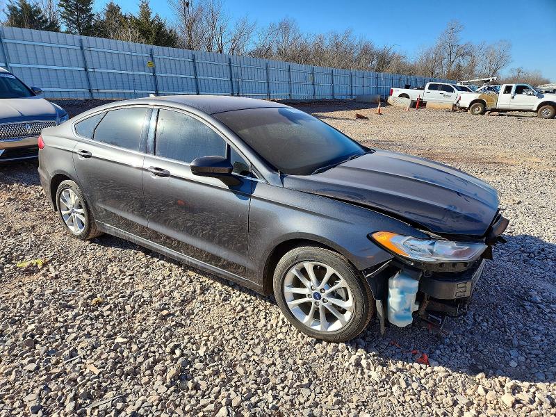 Photo 4 from auction – 2019 FORD FUSION SE with VIN 3FA6P0HD8KR213431