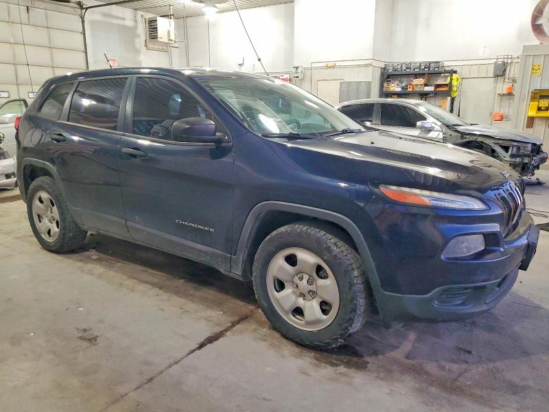 Photo 4 from auction – 2014 JEEP CHEROKEE S with VIN 1C4PJMAB2EW317642