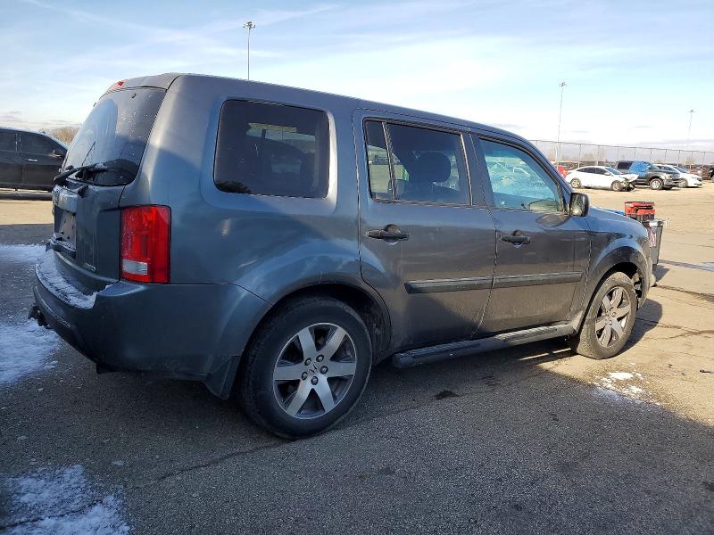 Photo 3 from auction – 2011 HONDA PILOT LX with VIN 5FNYF4H2XBB013485