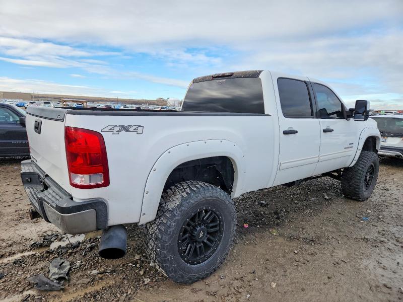 Photo 3 from auction – 2010 GMC SIERRA K25 with VIN 1GT4K0B67AF124956