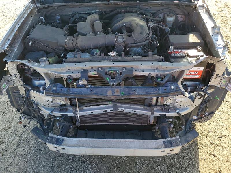 Photo 12 from auction – 2017 TOYOTA 4RUNNER SR with VIN JTEZU5JR3H5153018