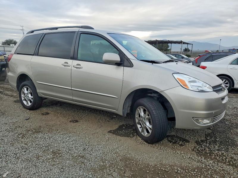 Photo 4 from auction – 2004 TOYOTA SIENNA XLE with VIN 5TDBA22C84S026535