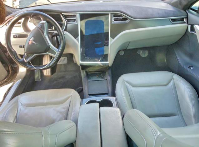 Photo 8 from auction – 2015 TESLA MODEL S with VIN 5YJSA1E25FF106797