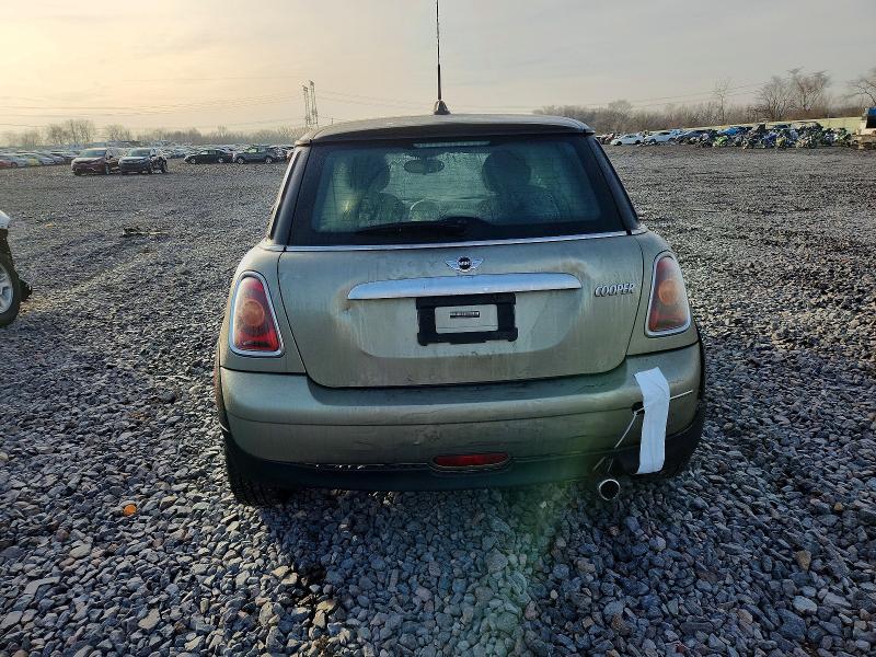 Photo 6 from auction – 2009 MINI COOPER with VIN WMWMF33559TU70347