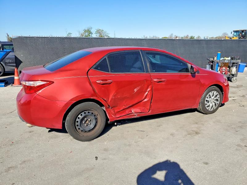 Photo 3 from auction – 2018 TOYOTA COROLLA with VIN 5YFBURHE6JP757882
