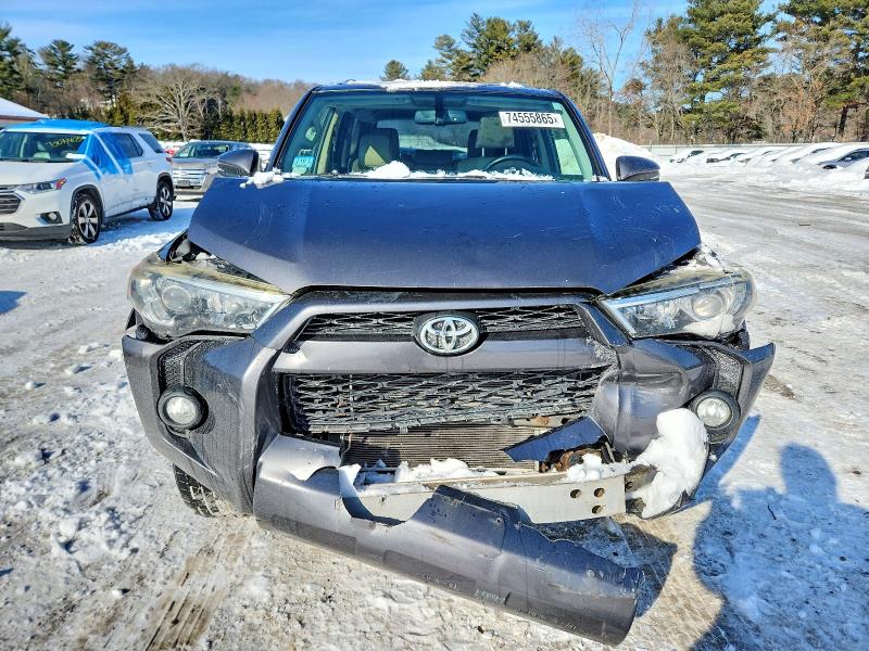 صورة رقم 5 من المزاد - 2015 TOYOTA 4RUNNER SR مع VIN JTEBU5JR2F5209951