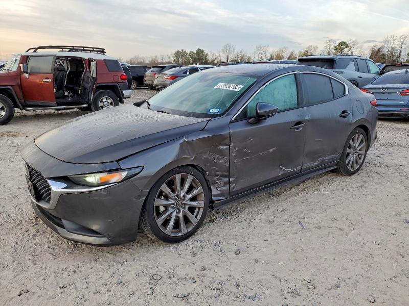 MAZDA 3 2020 with VIN 3MZBPACL1LM132375 - Photo from auction