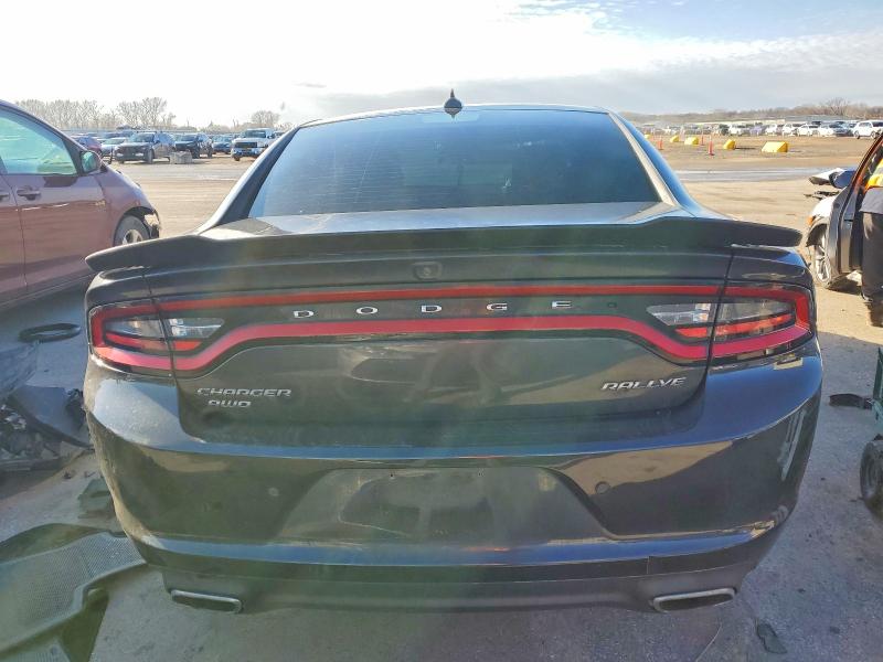 Photo 6 from auction – 2016 DODGE CHARGER SX with VIN 2C3CDXJG5GH324268