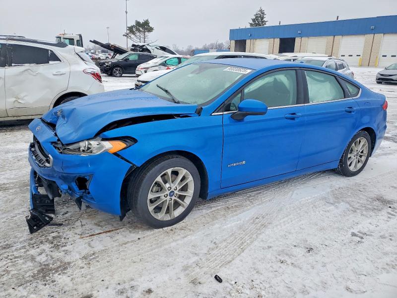 FORD FUSION 2019 with VIN 3FA6P0LU7KR147445 - Photo from auction