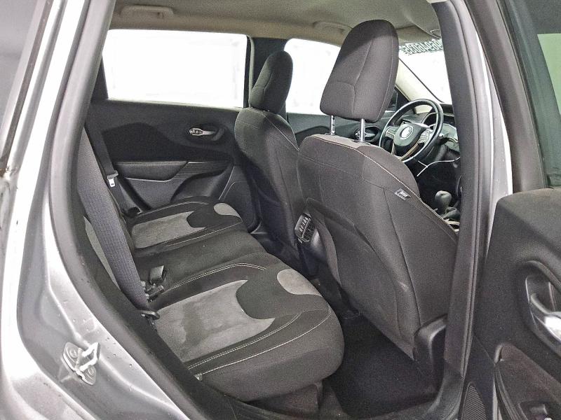 Photo 11 from auction – 2016 JEEP CHEROKEE S with VIN 1C4PJLAB4GW329336