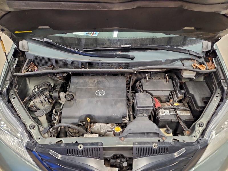 Photo 12 from auction – 2013 TOYOTA SIENNA with VIN 5TDZK3DCXDS298843