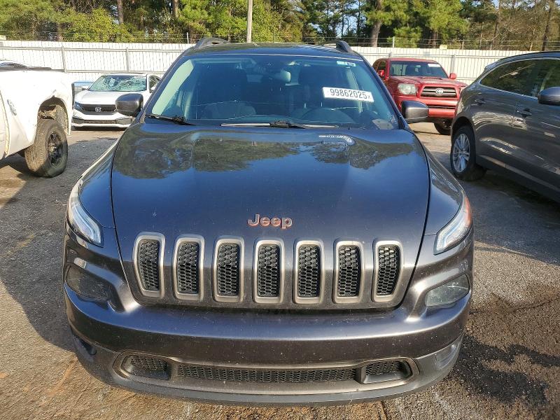Photo 5 from auction – 2017 JEEP CHEROKEE with VIN 1C4PJLCB0HW577579