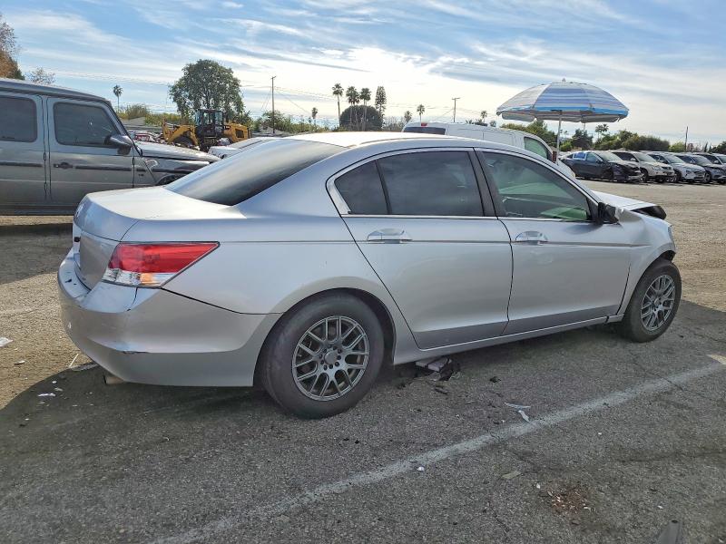Photo 3 from auction – 2010 HONDA ACCORD with VIN 1HGCP2F34AA105269