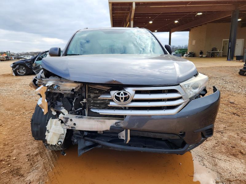 Photo 5 from auction – 2013 TOYOTA HIGHLANDER with VIN 5TDBK3EHXDS214354
