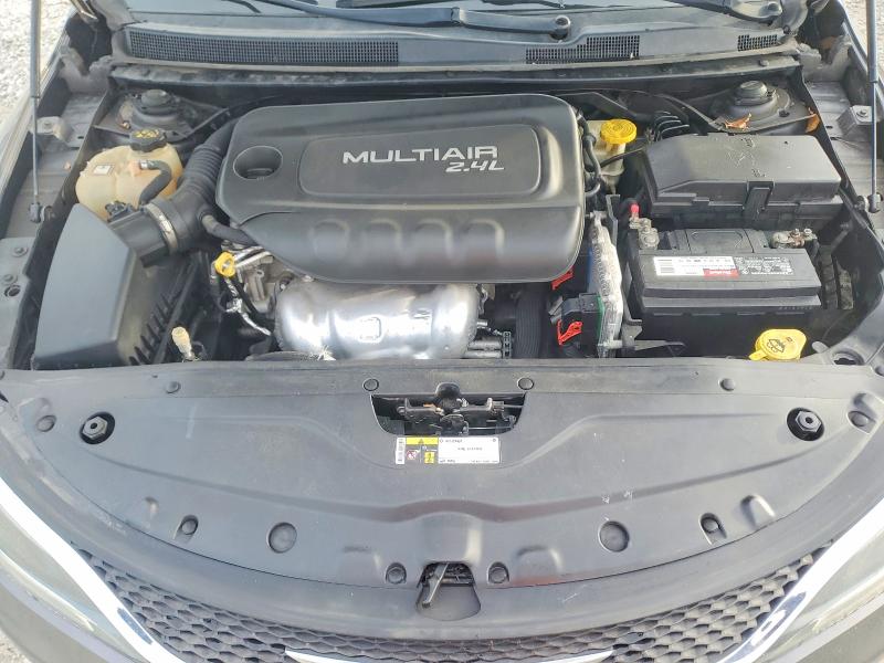 Photo 11 from auction – 2015 CHRYSLER 200 LIMITE with VIN 1C3CCCAB0FN635662