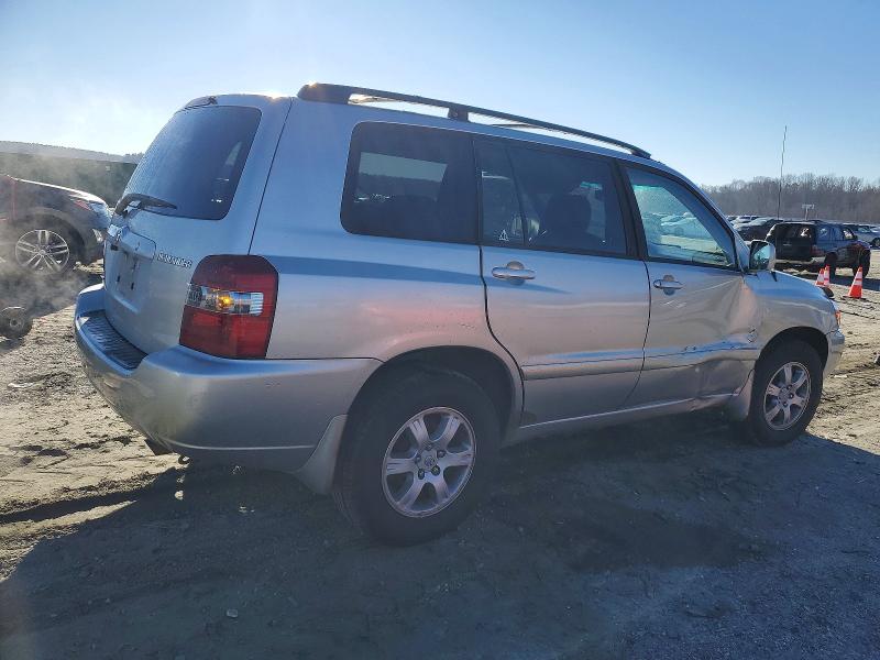 Photo 3 from auction – 2006 TOYOTA HIGHLANDER with VIN JTEEP21A460177109