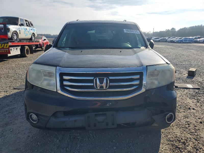 Photo 5 from auction – 2015 HONDA PILOT TOUR with VIN 5FNYF4H97FB064378