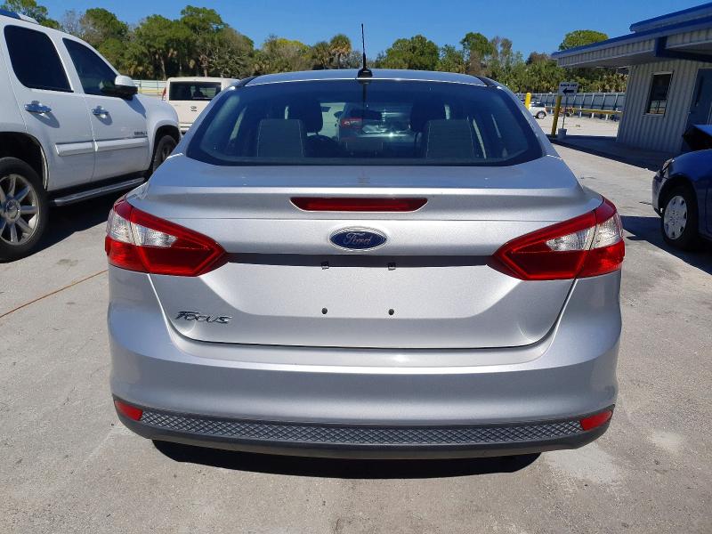 Photo 6 from auction – 2012 FORD FOCUS S with VIN 1FAHP3E25CL188257