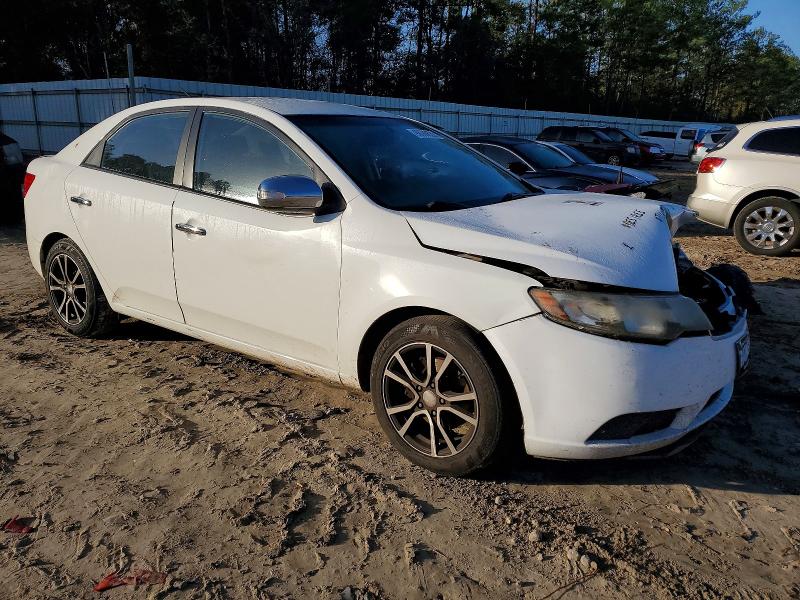 Photo 4 from auction – 2010 KIA FORTE with VIN KNAFU4A20A5810543