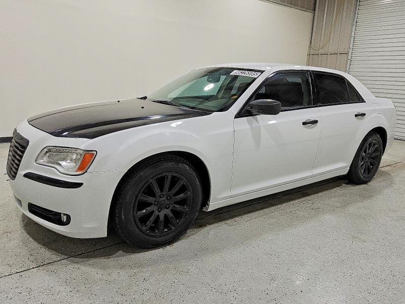 CHRYSLER 300C 2014 with VIN 2C3CCAET8EH169851 - Photo from auction