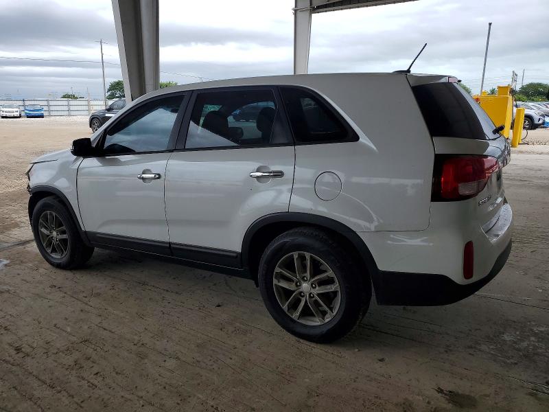Photo 2 from auction – 2015 KIA SORENTO LX with VIN 5XYKT3A64FG657312