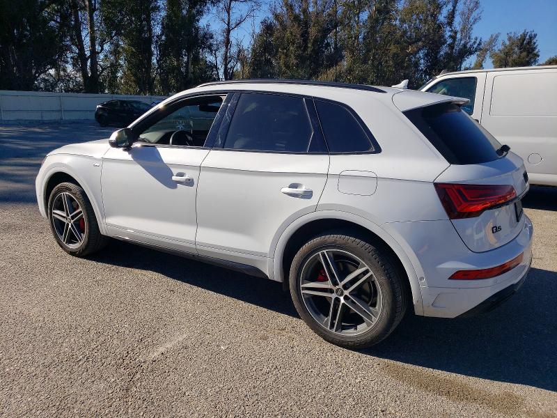 Photo 2 from auction – 2024 AUDI Q5 E PREST with VIN WA1F2AFY8R2104013