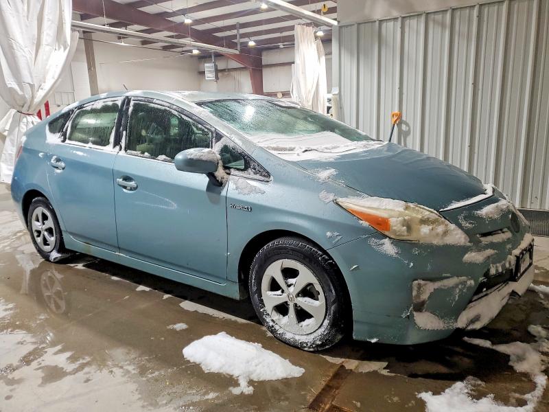 Photo 4 from auction – 2013 TOYOTA PRIUS with VIN JTDKN3DU3D1650854