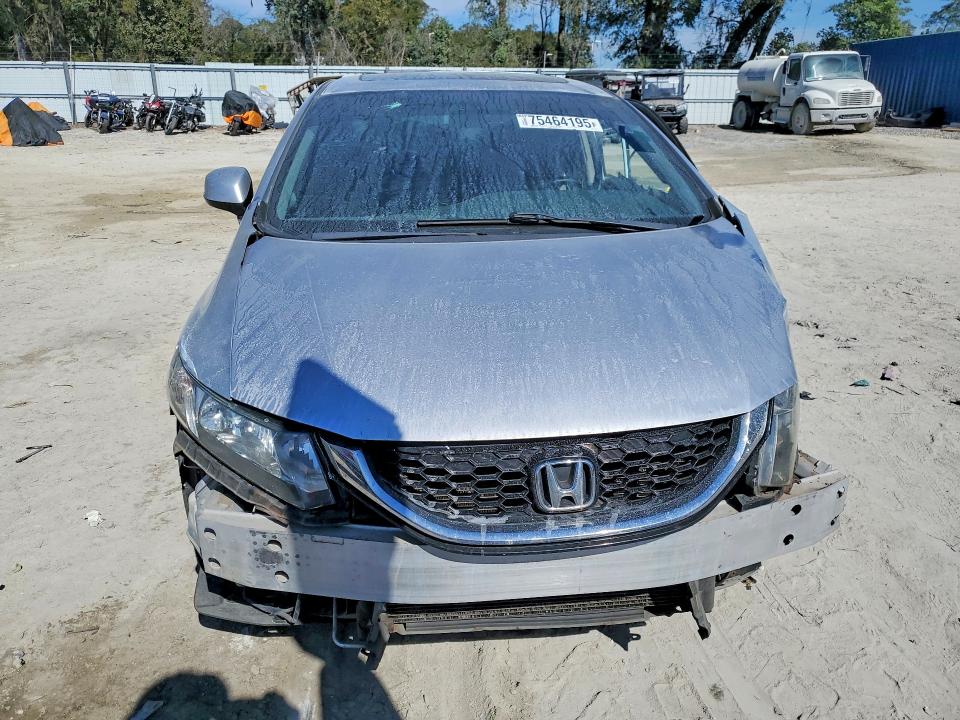 Photo 5 from auction – 2013 HONDA CIVIC with VIN 19XFB2F8XDE071507
