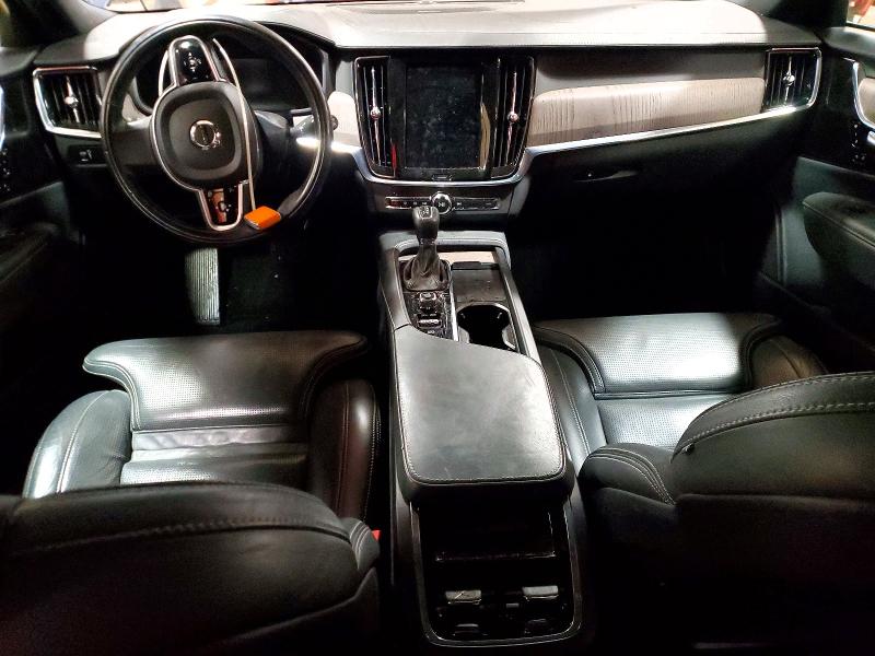 Photo 8 from auction – 2021 VOLVO V90 CROSS with VIN YV4A22NL3M1134432