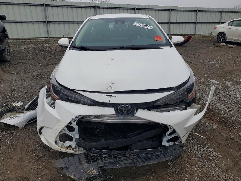 Photo 5 from auction – 2021 TOYOTA COROLLA LE with VIN 5YFEPMAE3MP227178
