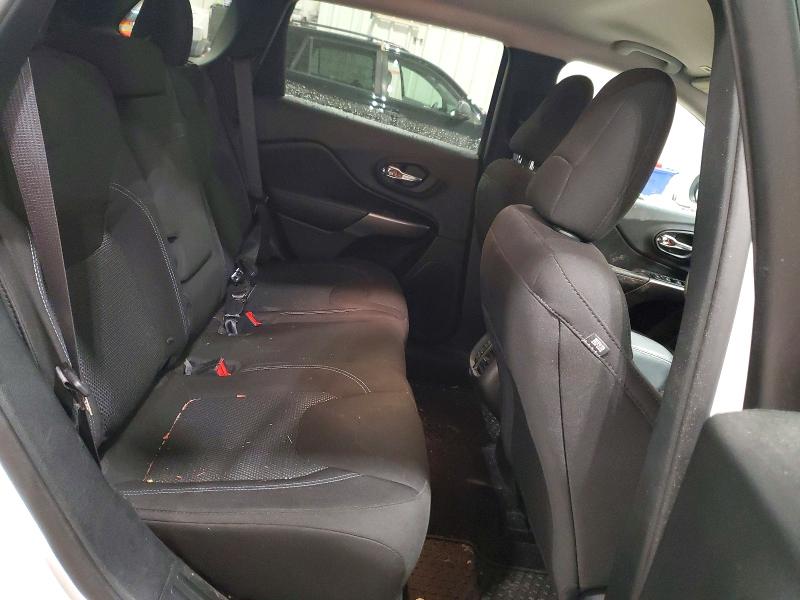 Photo 11 from auction – 2019 JEEP CHEROKEE L with VIN 1C4PJLCX1KD243253