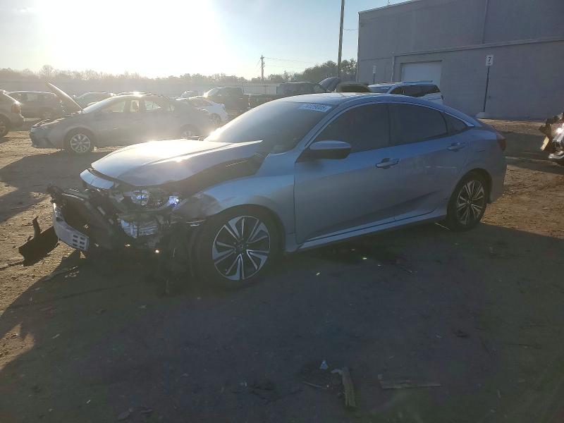 Photo 1 from auction – 2017 HONDA CIVIC EX with VIN 19XFC1F35HE214896