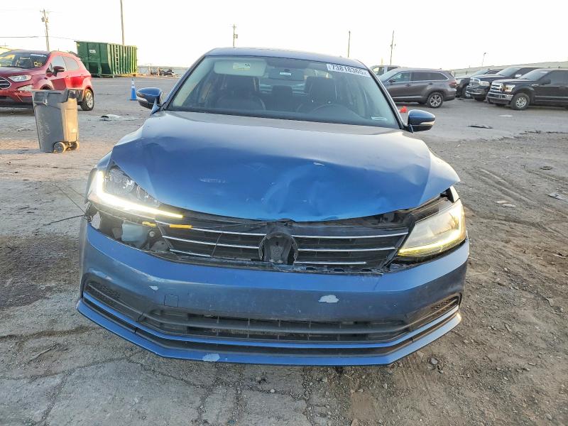 Photo 5 from auction – 2017 VOLKSWAGEN JETTA SE with VIN 3VWDB7AJ3HM328417