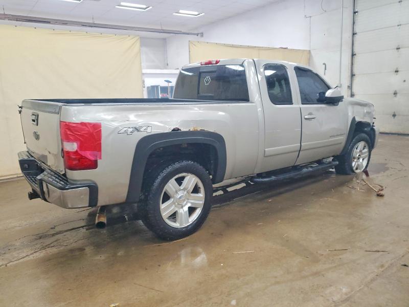 Photo 3 from auction – 2007 CHEVROLET SILVERADO with VIN 1GCEK19J77Z632498