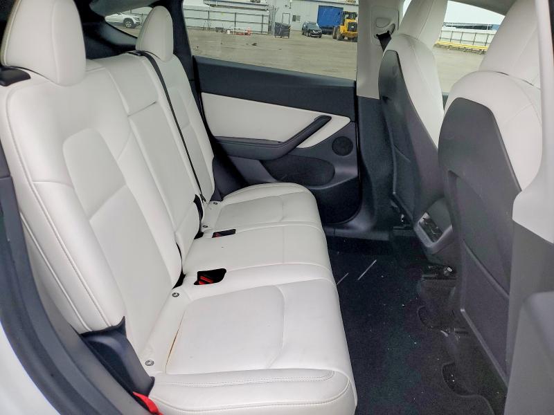 Photo 10 from auction – 2021 TESLA MODEL Y with VIN 5YJYGDEE9MF161996