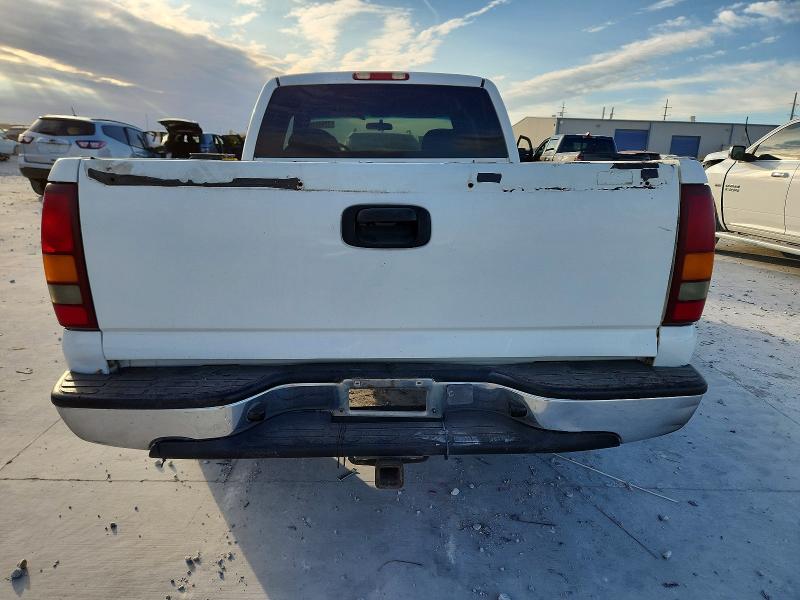 Photo 6 from auction – 2001 CHEVROLET SILVERADO with VIN 2GCEC19T211369416