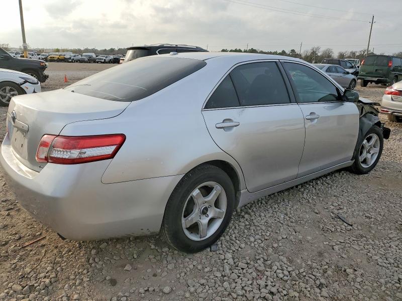 Photo 3 from auction – 2010 TOYOTA CAMRY with VIN 4T4BF3EK8AR063734