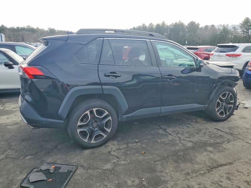 Photo 3 from auction – 2021 TOYOTA RAV4 ADVEN with VIN 2T3J1RFV8MW185196