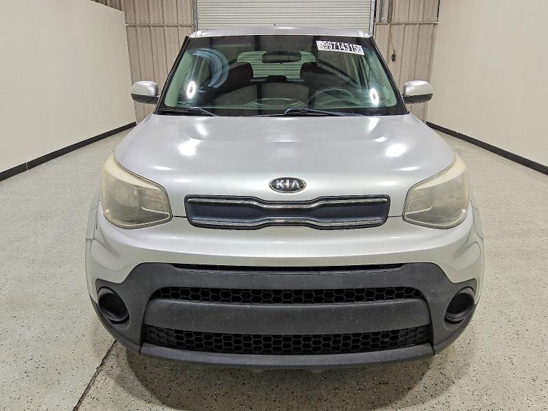 Photo 5 from auction – 2018 KIA SOUL with VIN KNDJN2A27J7574945